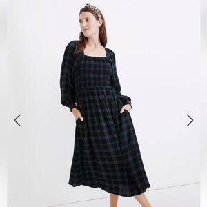 Madewell Lightspun Lucie Long-Sleeve Smocked Midi Dress in Livonia Plaid -  XXS